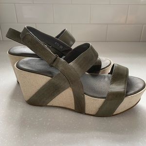 Antelope 813 gray wedges 39